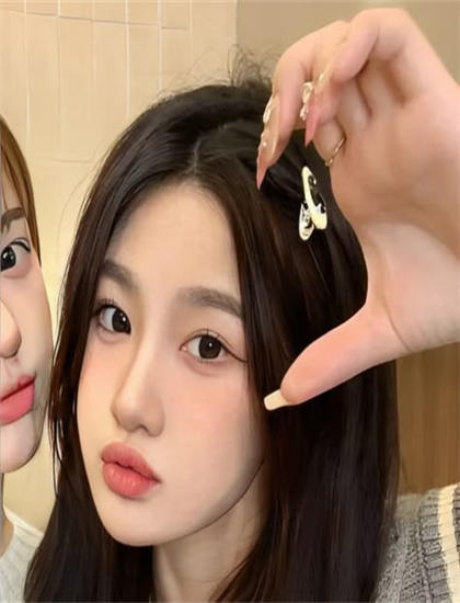 从技术角度看《故乡面参花情》：水下摄影的开创性的技术应用 影响未来电影的发展方向